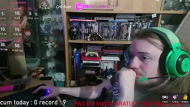 Snapshot of nicolasdumand21 chatting on February 2025 09:37:01 PM nicolasdumand21 online show from February 2025 09:37:01 PM