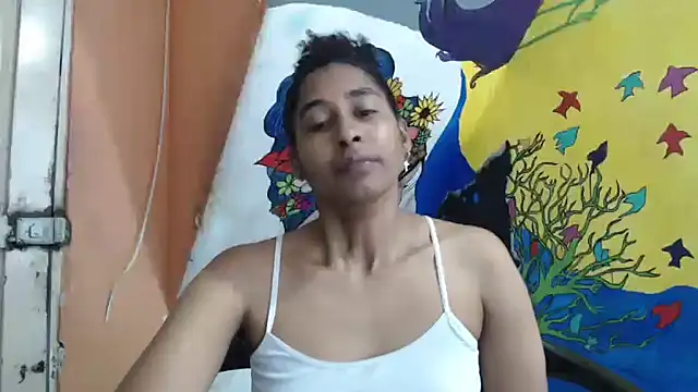 Snapshot of yohatinelly07 chatting on February 2026 08:13:02 PM yohatinelly07 online show from February 2026 08:13:02 PM