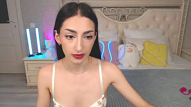 Snapshot of Lina_Robbins chatting on June 2026 11:00:01 PM Lina Robbins online show from June 2026 11:00:01 PM