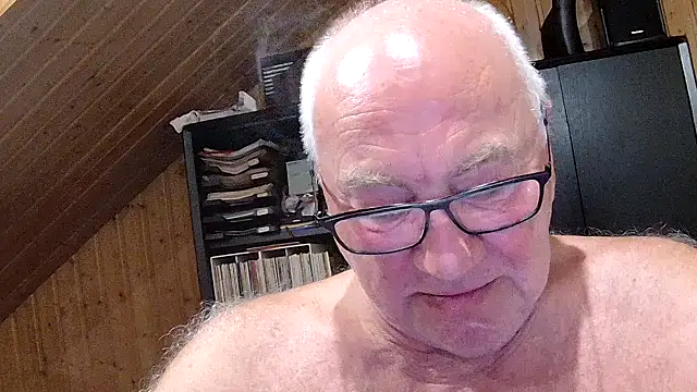 Snapshot of biggandybig chatting on July 2026 11:30:02 PM biggandybig online show from July 2026 11:30:02 PM