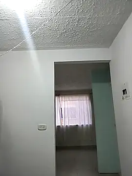 Yaumiko online show from April 2026 11:04:02 AM