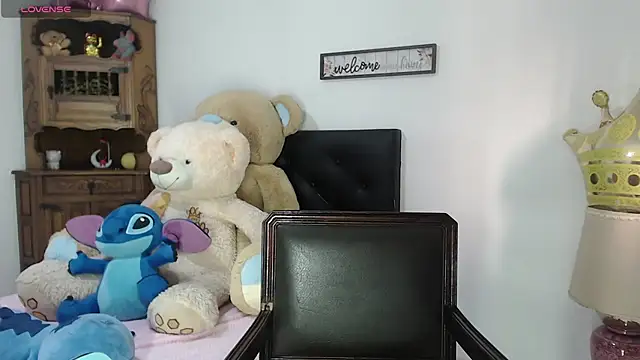 alexia 87 online show from February 2026 08:27:01 PM