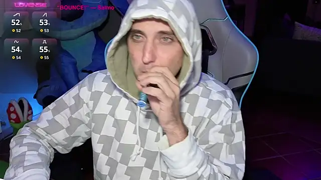 Gil gamesh90 online show from October 2025 06:08:01 PM