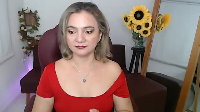 Snapshot of ana_milf chatting on June 2026 01:37:02 PM ana milf online show from June 2026 01:37:02 PM