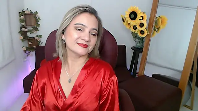 Snapshot of ana_milf chatting on June 2026 01:15:01 PM ana milf online show from June 2026 01:15:01 PM
