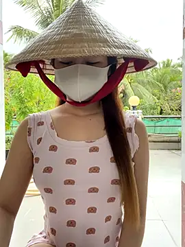 BabyThree  online show from November 2025 07:41:02 AM