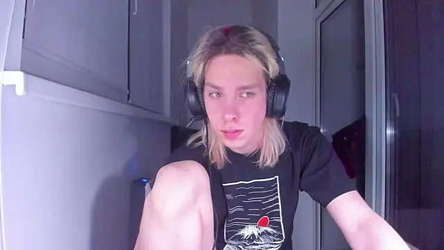 Snapshot of matt_spark chatting on February 2025 11:03:01 PM matt spark online show from February 2025 11:03:01 PM