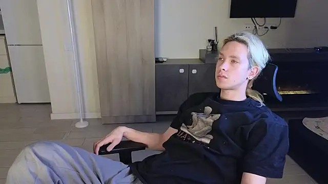 Snapshot of matt_spark chatting on March 2026 10:24:01 PM matt spark online show from March 2026 10:24:01 PM