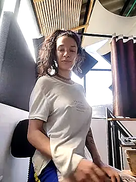 rebekka simpson online show from June 2026 03:04:02 PM