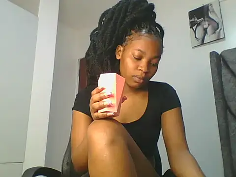 Snapshot of _Becky002 chatting on June 2026 09:39:02 AM Becky002 online show from June 2026 09:39:02 AM