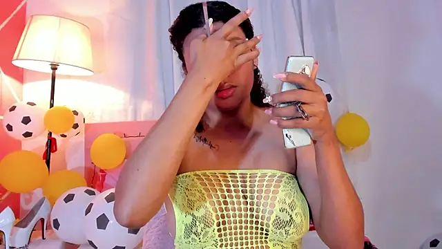 Snapshot of JessyZoe chatting on June 2026 04:31:02 PM JessyZoe online show from June 2026 04:31:02 PM