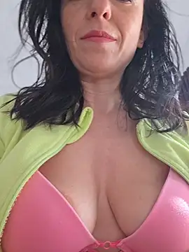 Snapshot of lovewildguy1 chatting on April 2026 05:49:02 AM lovewildguy1 online show from April 2026 05:49:02 AM