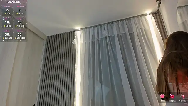 CarolineGraceX online show from June 2026 11:05:01 PM