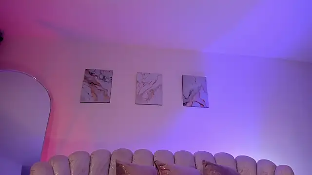 Snapshot of DonnaStonne chatting on February 2026 06:26:01 AM DonnaStonne online show from February 2026 06:26:01 AM