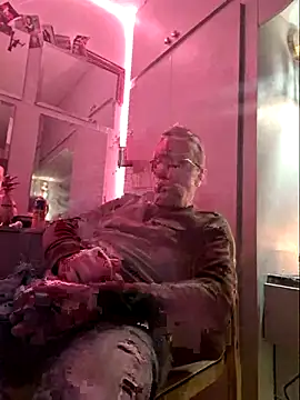 Snapshot of bibananaman chatting on February 2026 12:27:02 AM bibananaman online show from February 2026 12:27:02 AM