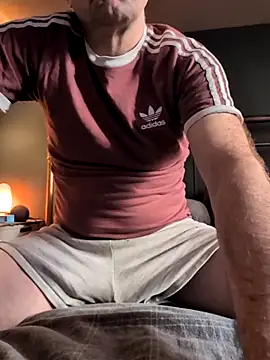 Snapshot of bibananaman chatting on February 2026 02:22:01 PM bibananaman online show from February 2026 02:22:01 PM