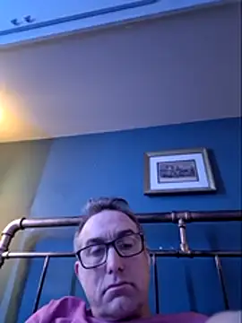 Snapshot of bibananaman chatting on March 2026 04:09:01 AM bibananaman online show from March 2026 04:09:01 AM