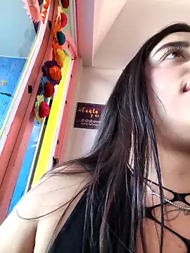 Freyja300 online show from April 2026 01:41:01 PM