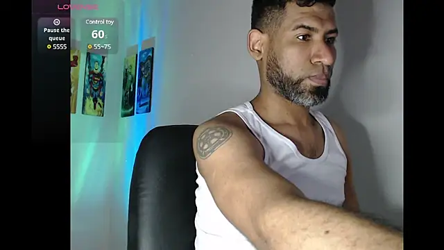 Enriblack92 online show from December 2024 10:00:02 PM