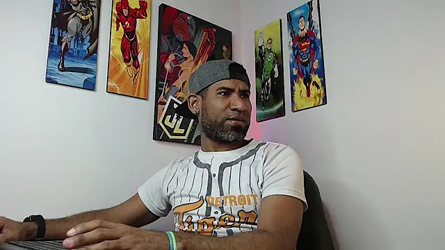 Enriblack92 online show from January 2025 01:25:02 AM