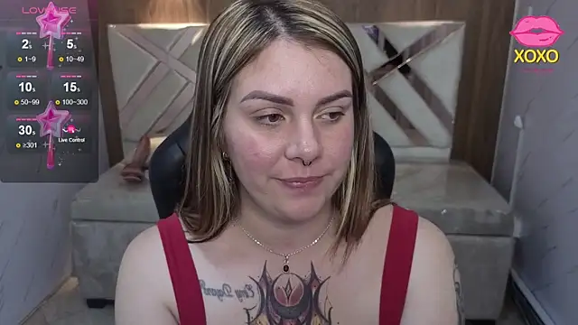 Paula b  online show from April 2026 07:07:02 PM