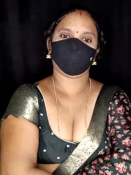 vintage-vibs online show from April 2026 06:12:02 PM