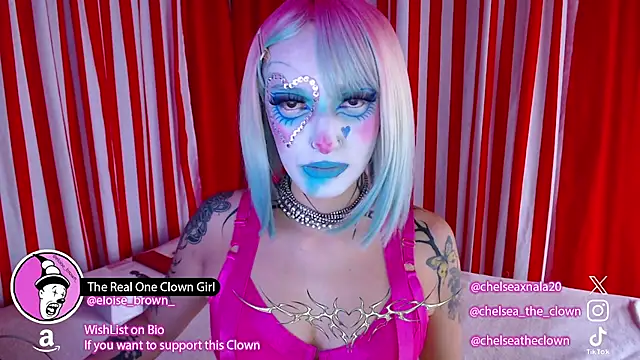 Snapshot of Eloise-brown chatting on July 2026 06:12:01 PM Eloise-brown online show from July 2026 06:12:01 PM