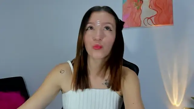 roxanne jones1 online show from April 2026 06:41:01 PM