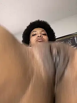 Snapshot of KimiAqua chatting on February 2025 08:24:01 PM KimiAqua online show from February 2025 08:24:01 PM