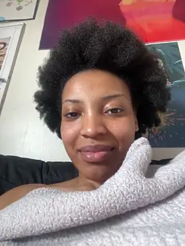 Snapshot of KimiAqua chatting on March 2025 08:21:02 PM KimiAqua online show from March 2025 08:21:02 PM