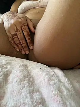 Snapshot of KimiAqua chatting on March 2025 04:26:02 PM KimiAqua online show from March 2025 04:26:02 PM