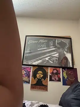 Snapshot of KimiAqua chatting on March 2025 03:40:01 PM KimiAqua online show from March 2025 03:40:01 PM