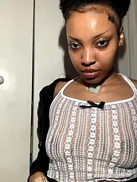 Snapshot of KimiAqua chatting on October 2025 05:19:01 PM KimiAqua online show from October 2025 05:19:01 PM