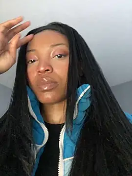 Snapshot of KimiAqua chatting on December 2025 12:35:02 PM KimiAqua online show from December 2025 12:35:02 PM