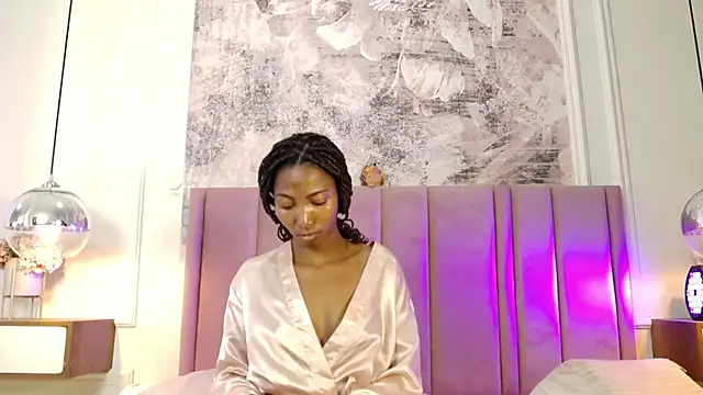 Snapshot of SabrinaDevill chatting on June 2026 12:59:01 PM SabrinaDevill online show from June 2026 12:59:01 PM