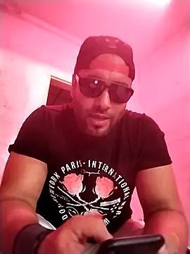eljefedamino1994 online show from July 2026 11:51:02 AM