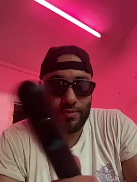 eljefedamino1994 online show from July 2026 03:17:01 PM