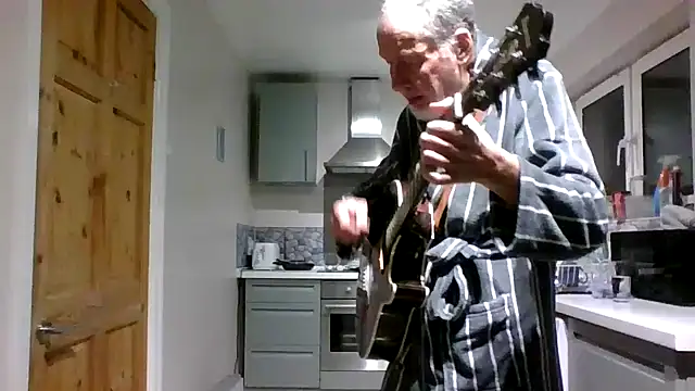 jimmybenido online show from January 2026 05:38:02 PM