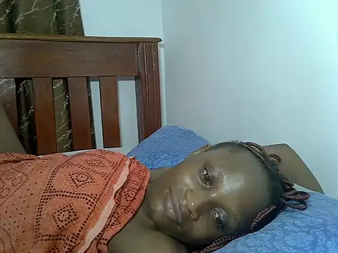 SpicyPetite online show from April 2026 09:29:01 AM