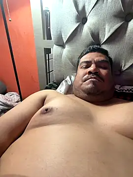 Snapshot of ThickD619 chatting on January 2026 03:53:01 AM ThickD619 online show from January 2026 03:53:01 AM