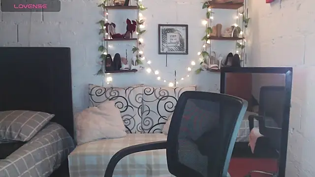 missrosario stepmoan online show from April 2026 12:40:01 PM