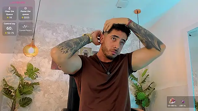 Snapshot of Nate_franco chatting on June 2026 04:07:02 AM Nate franco online show from June 2026 04:07:02 AM
