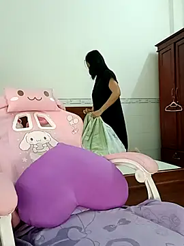    Erin    online show from March 2026 01:54:02 AM