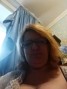 Forest-Lady online show from February 2026 09:13:02 AM