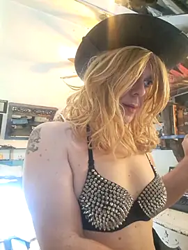 Snapshot of ditchwaterbitch chatting on October 2025 03:58:02 PM ditchwaterbitch online show from October 2025 03:58:02 PM