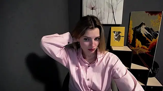 lady olivia  online show from June 2026 01:49:01 PM
