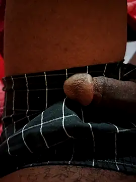 TornadoStorm35 online show from April 2026 07:05:02 PM