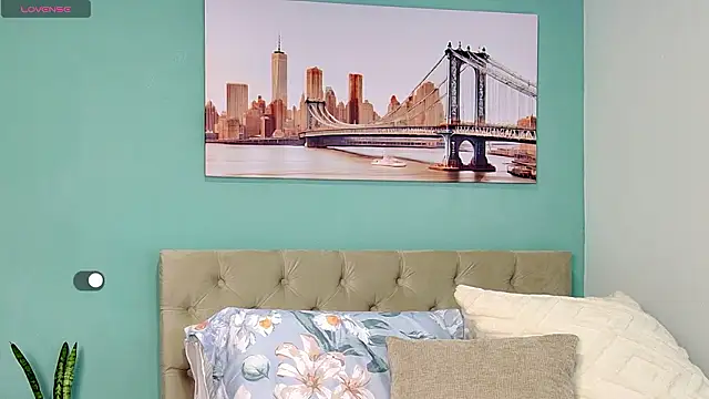 yanella fire online show from February 2026 11:04:02 AM