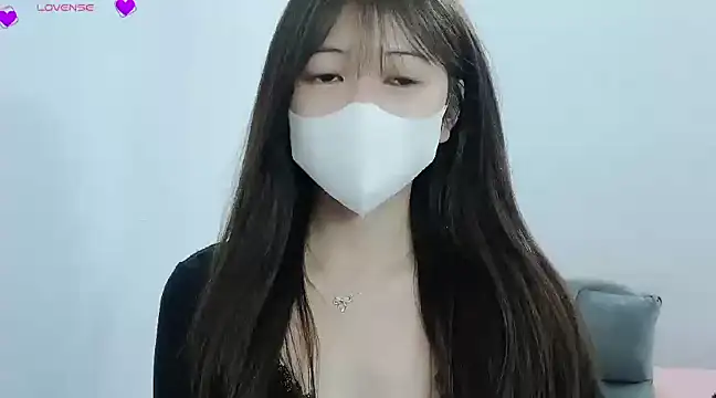 Snapshot of tanhxiu chatting on January 2025 02:35:02 PM tanhxiu online show from January 2025 02:35:02 PM