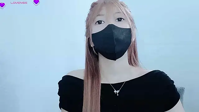 Snapshot of tanhxiu chatting on February 2025 01:51:02 PM tanhxiu online show from February 2025 01:51:02 PM